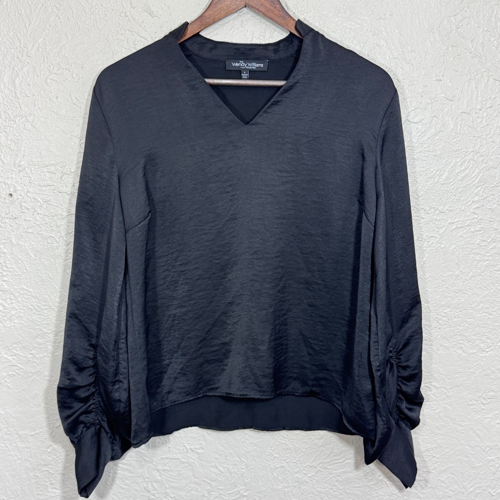 Wendy Williams Satin Top Small Hammered‎ Balloon Sleeve Minimal Luxury Old Money